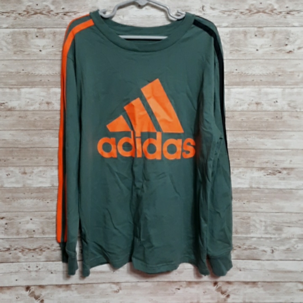 Adidas boy's sz S (8) long sleeve Tshirt